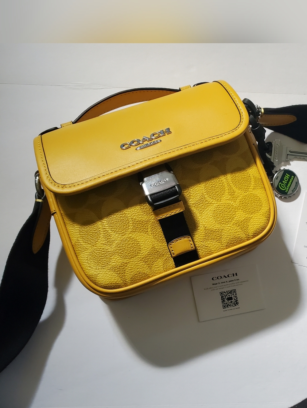 NWT Coach Racer Crossbody Bag Signature Canvas With Charms